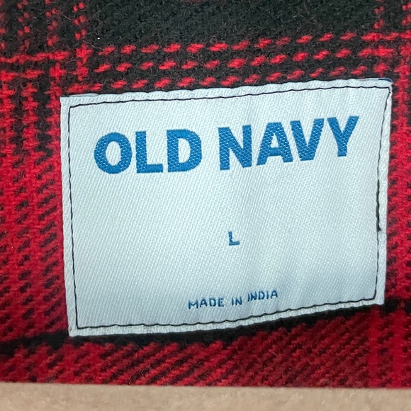 Plaid Utility Shacket - Picture 4 of 5